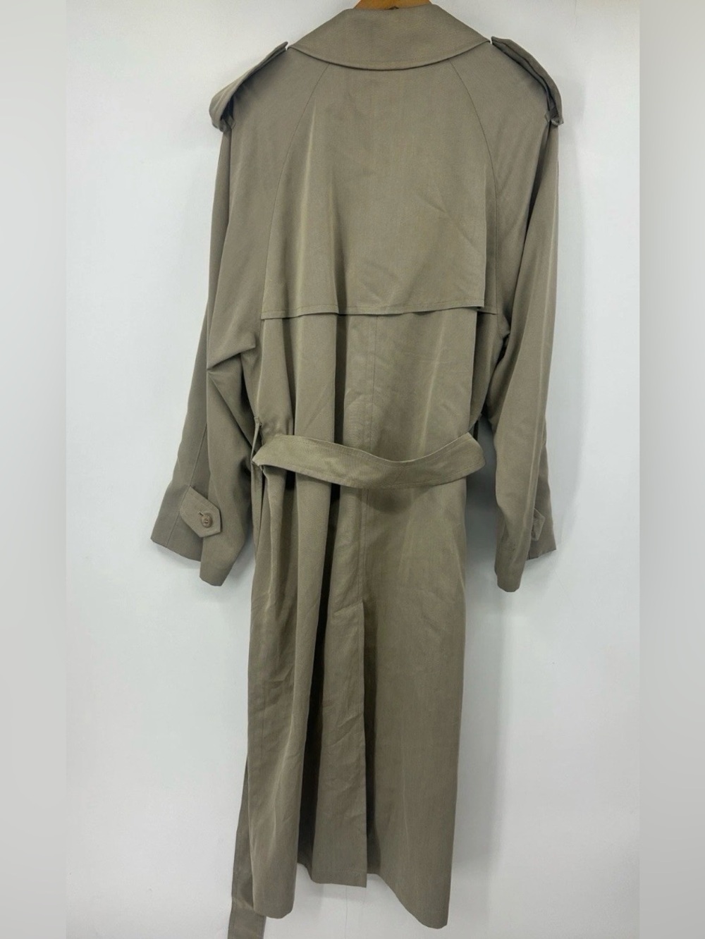 Authentic Vintage Burberry Classic Men's Double-Breasted Trench Coat 42 US L - Picture 2 of 16